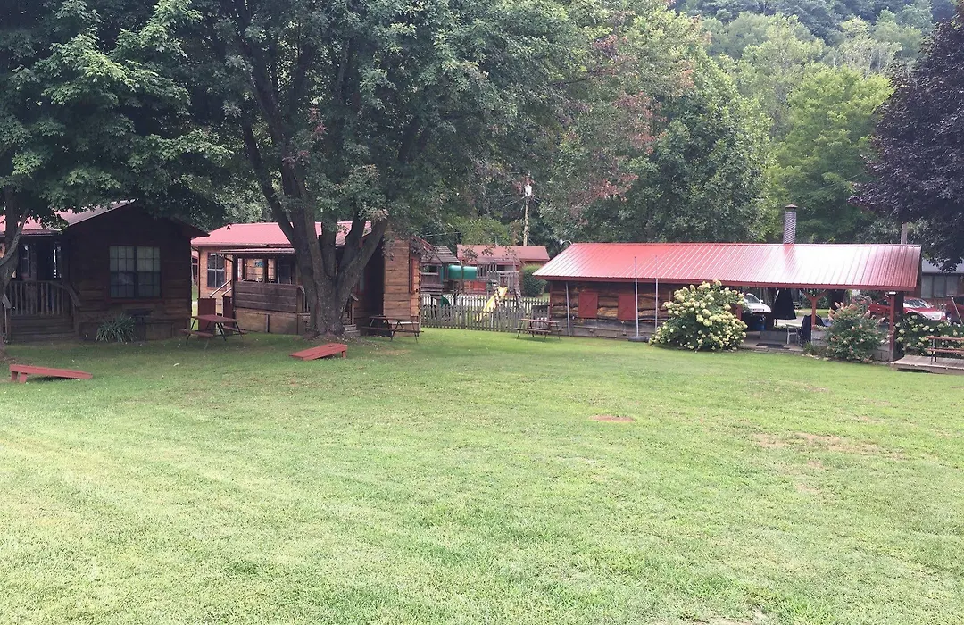 Smoky View Cottages & Rv Resorts-1