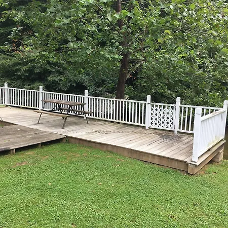 Smoky View Cottages & Rv Resorts-2